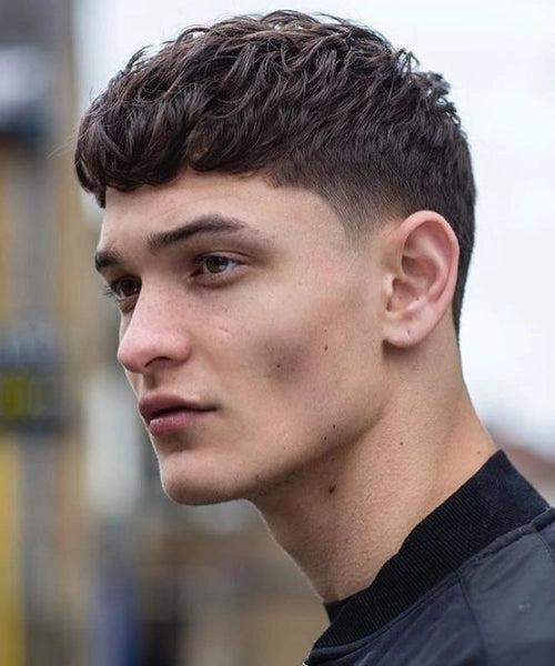 Textured crop haircut